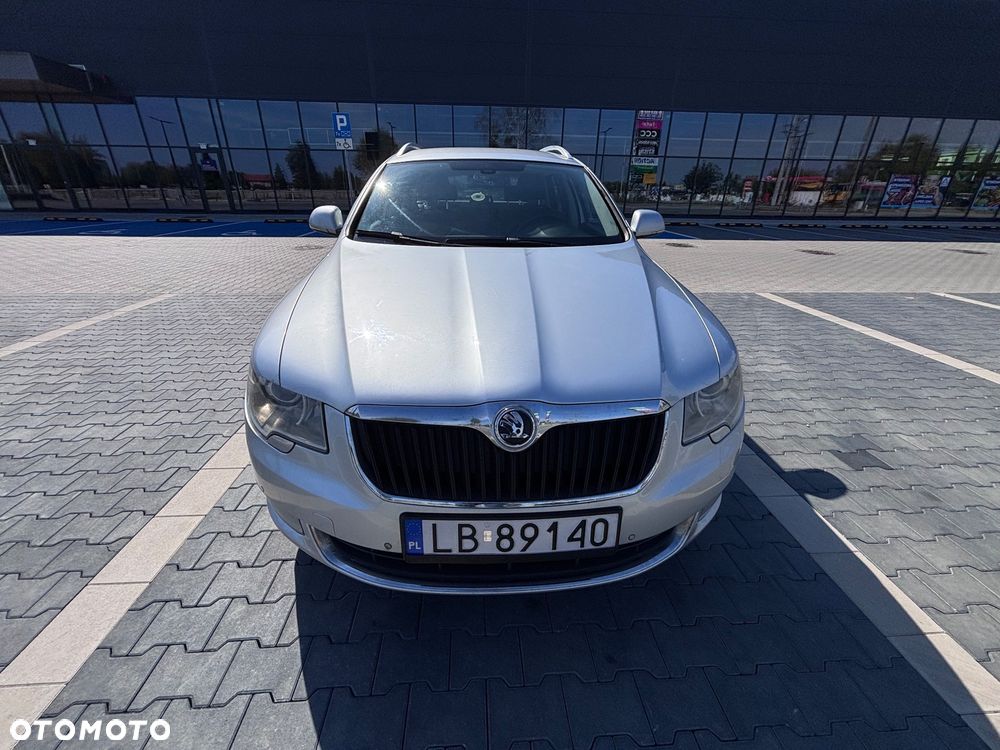 Skoda Superb 2.0 TDI 4x4 Ambition - 17