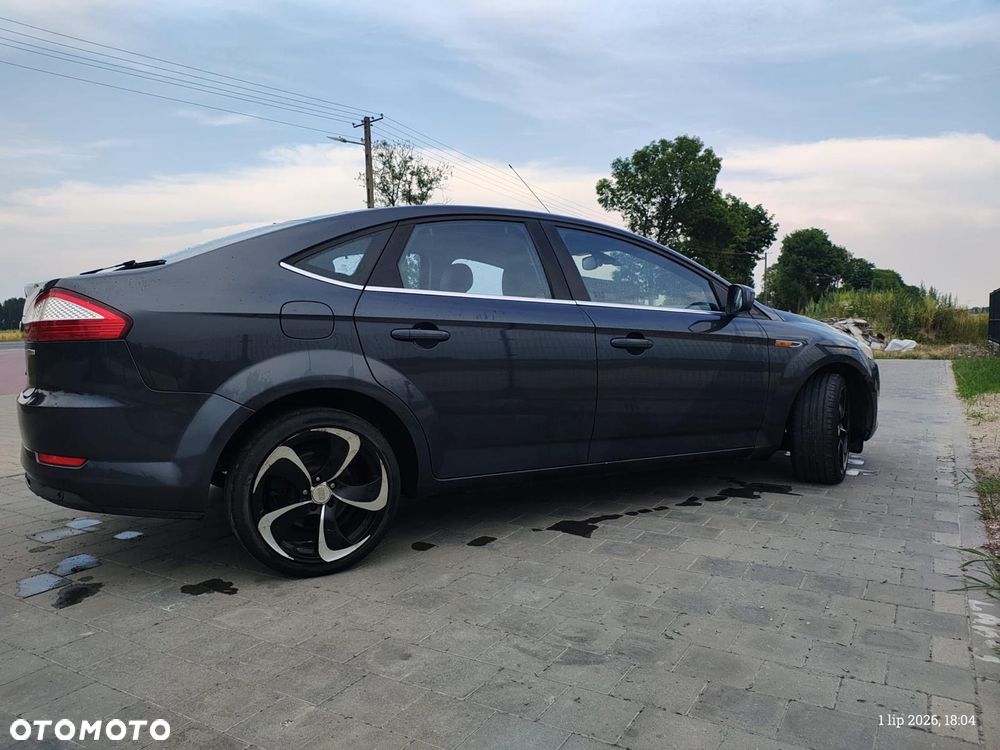 Ford Mondeo 1.8 TDCi Titanium - 14