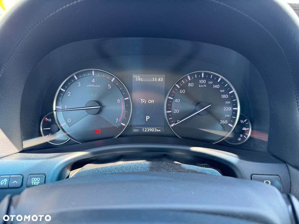 Lexus GS 200t / 300 Elite - 16