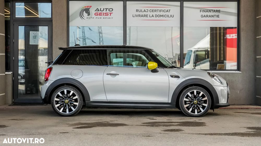 Mini Cooper SE Electric Trim - 7