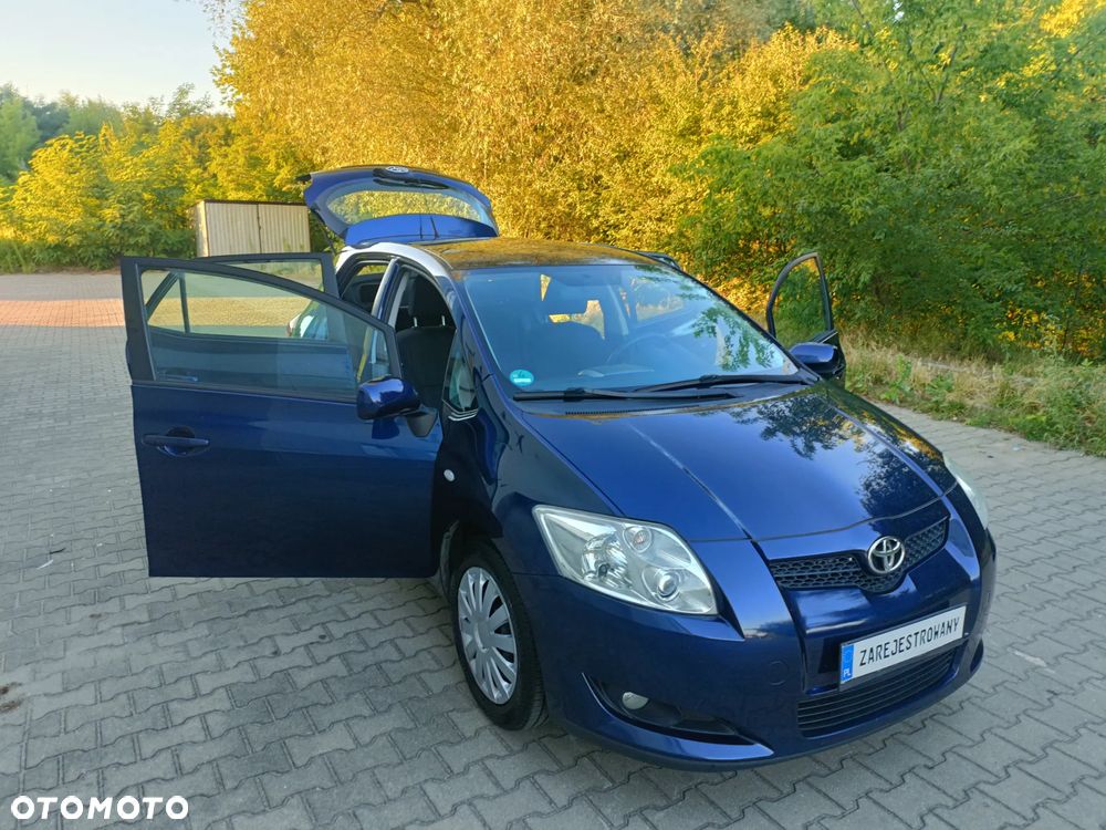 Toyota Auris 1.4 VVT-i - 24