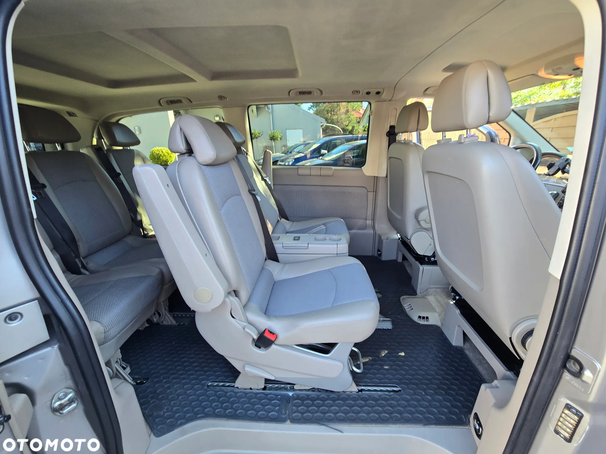 Mercedes-Benz Viano - 12