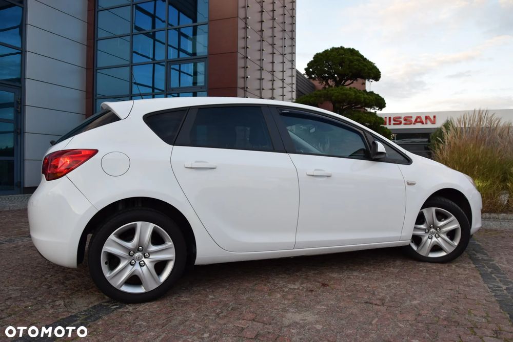 Opel Astra - 5