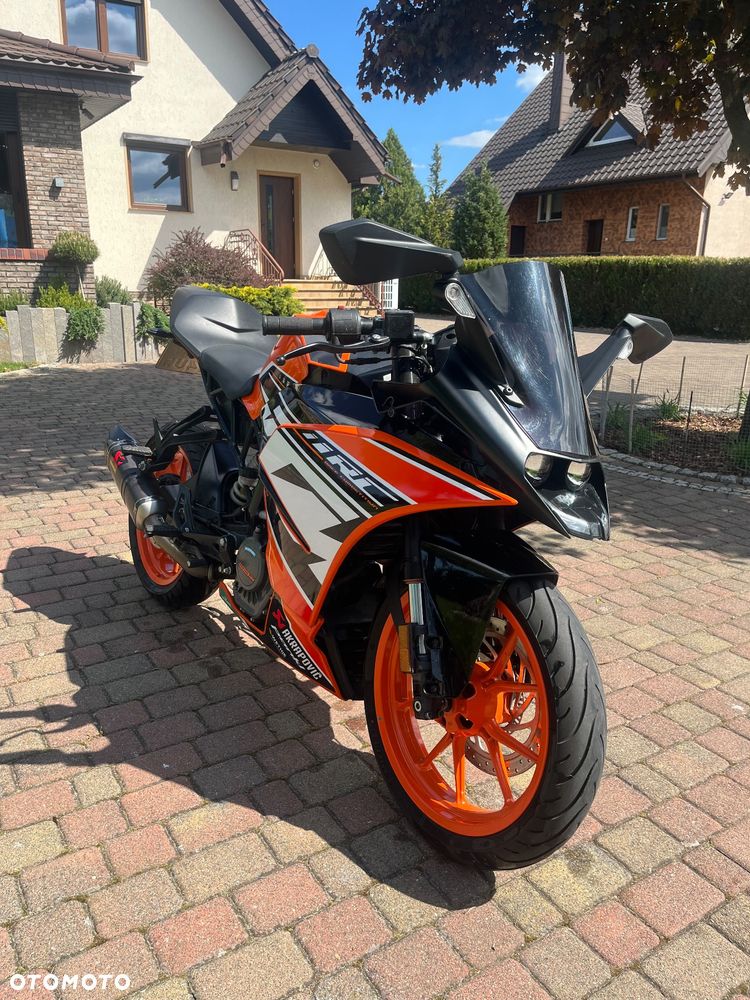 KTM RC 125 - 8