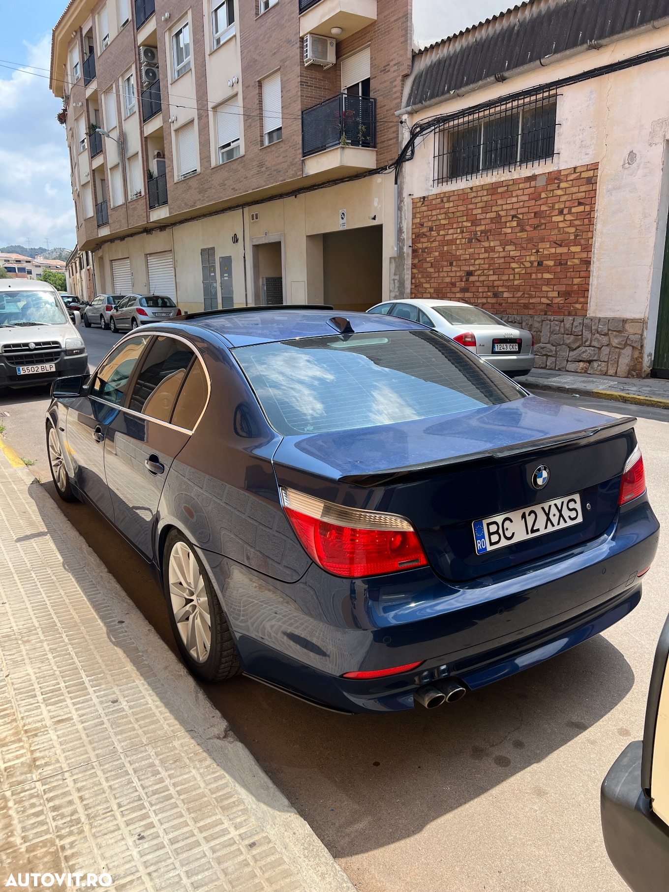 BMW Seria 5 525i - 11