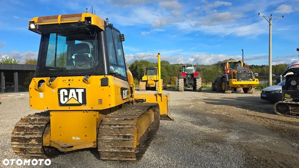 Caterpillar D5 - 7