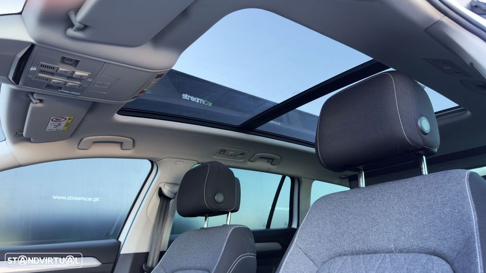 VW Passat Variant 2.0 TDI Business DSG - 29