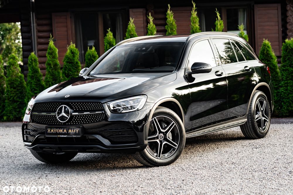 Mercedes-Benz GLC 220 d 4Matic 9G-TRONIC AMG Line - 2