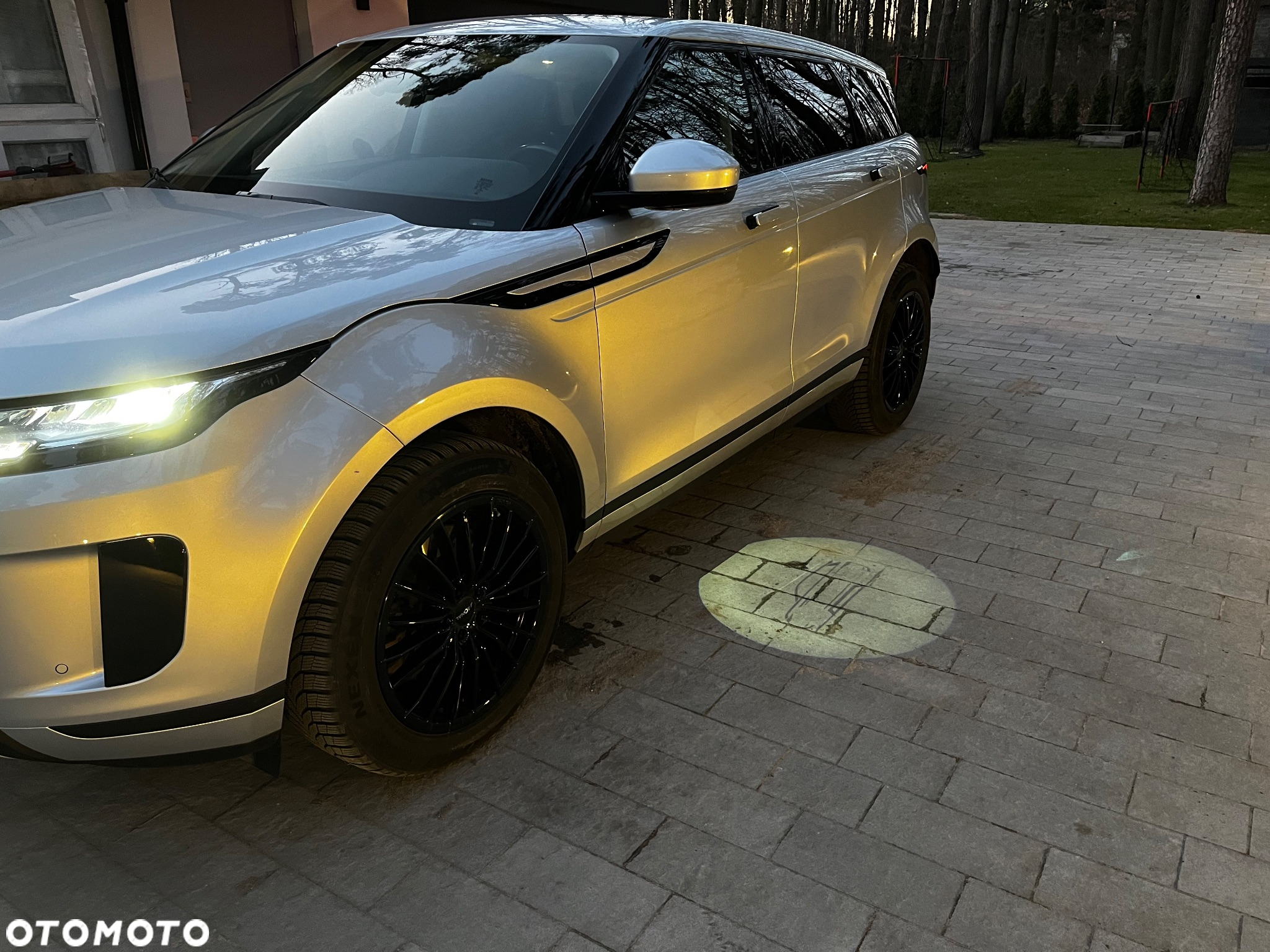 Land Rover Range Rover Evoque - 37