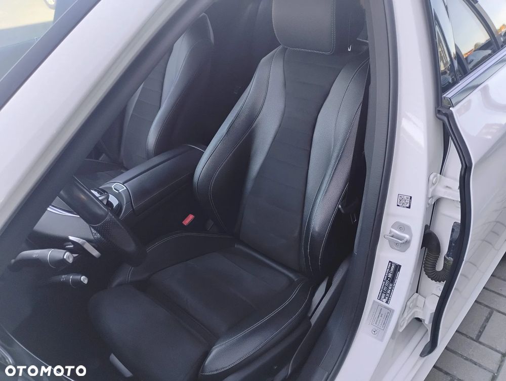 Mercedes-Benz Klasa E 220 d 9G-TRONIC - 10