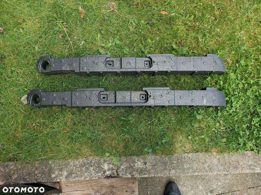 Toyota Proace Verso 16- Absorber Zderzaka Przód