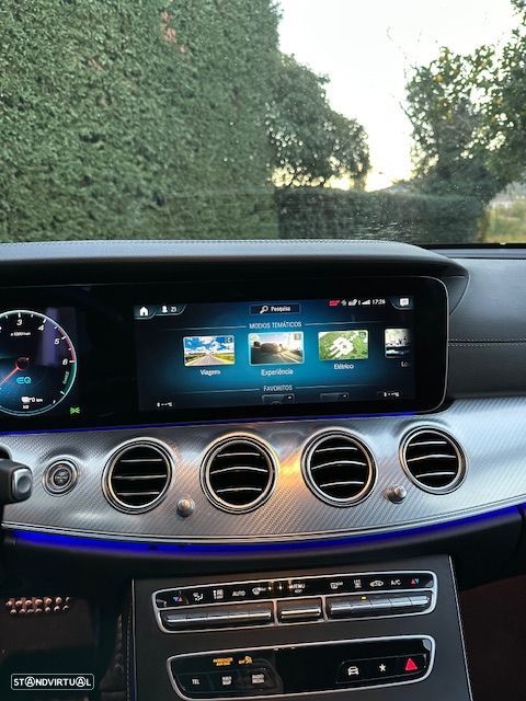 Mercedes-Benz E 300 de 9G-TRONIC AMG Line - 11