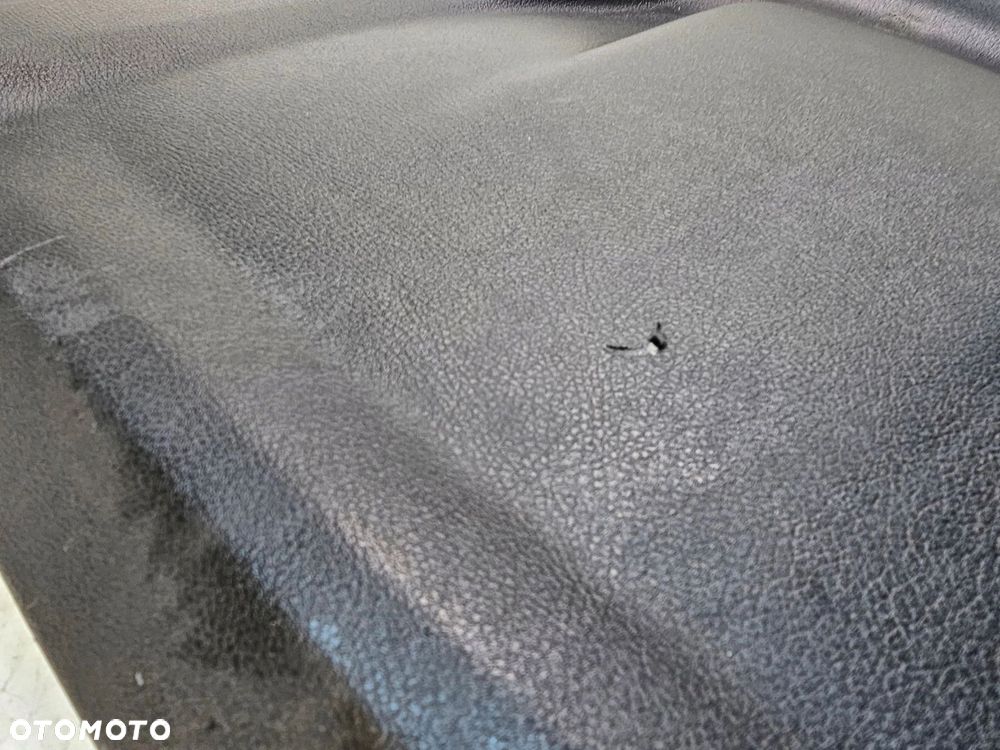 OSŁONA TYLNA FOTELA AUDI A4 B9 A5 8W 8W0881969H - 1