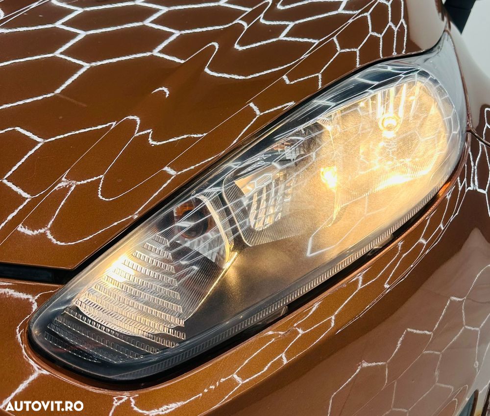 Ford Fiesta 1.0 EcoBoost SYNC Edition - 9