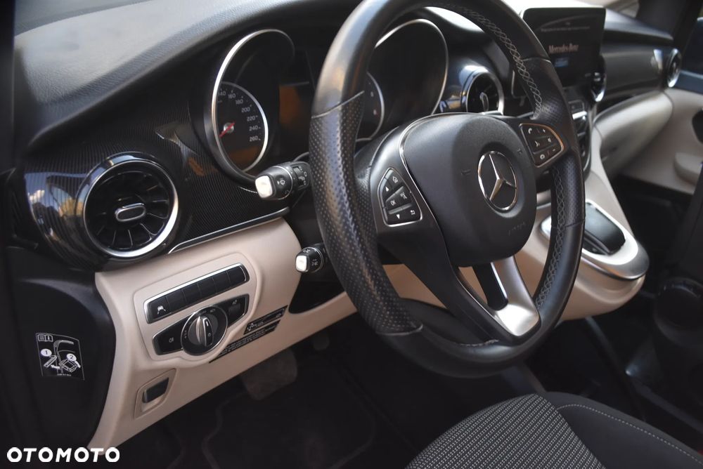 Mercedes-Benz Marco Polo - 27