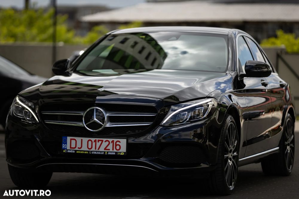 Mercedes-Benz C - 8