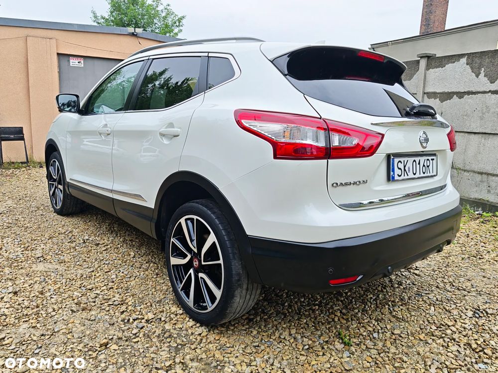 Nissan Qashqai 1.6 DIG-T Tekna - 18
