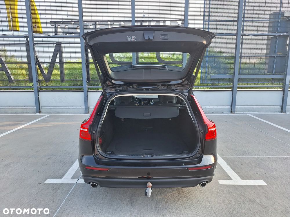 Volvo V60 B4 D Momentum Pro - 12
