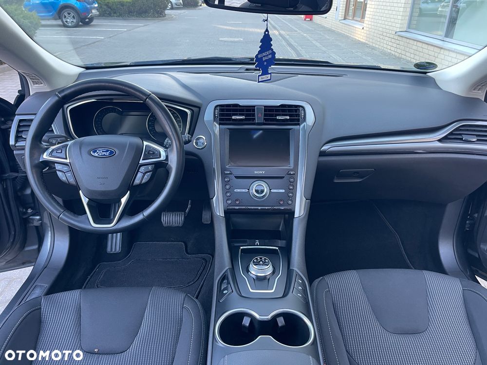 Ford Mondeo - 24