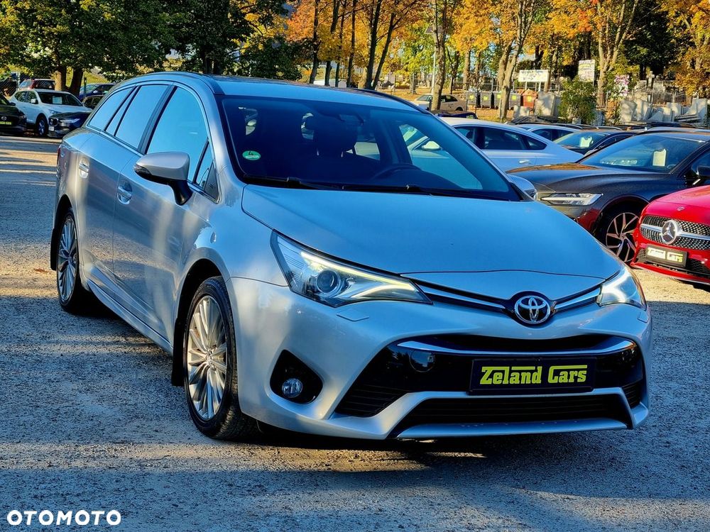 Toyota Avensis 2016 photo 3