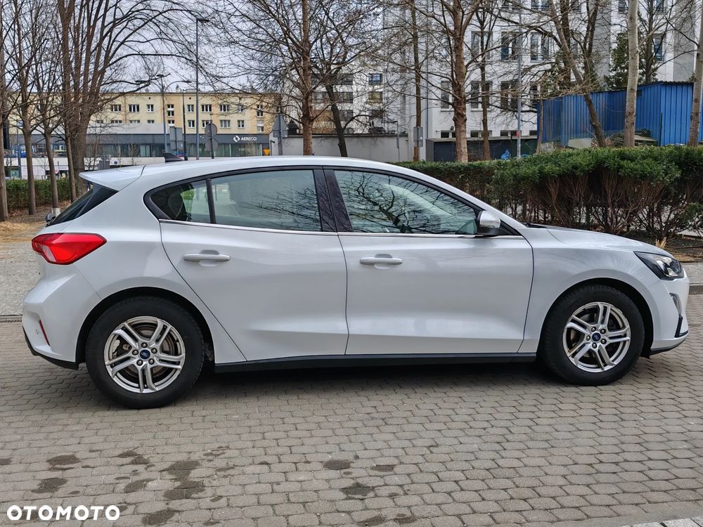 Ford Focus 1.5 EcoBlue Trend - 4