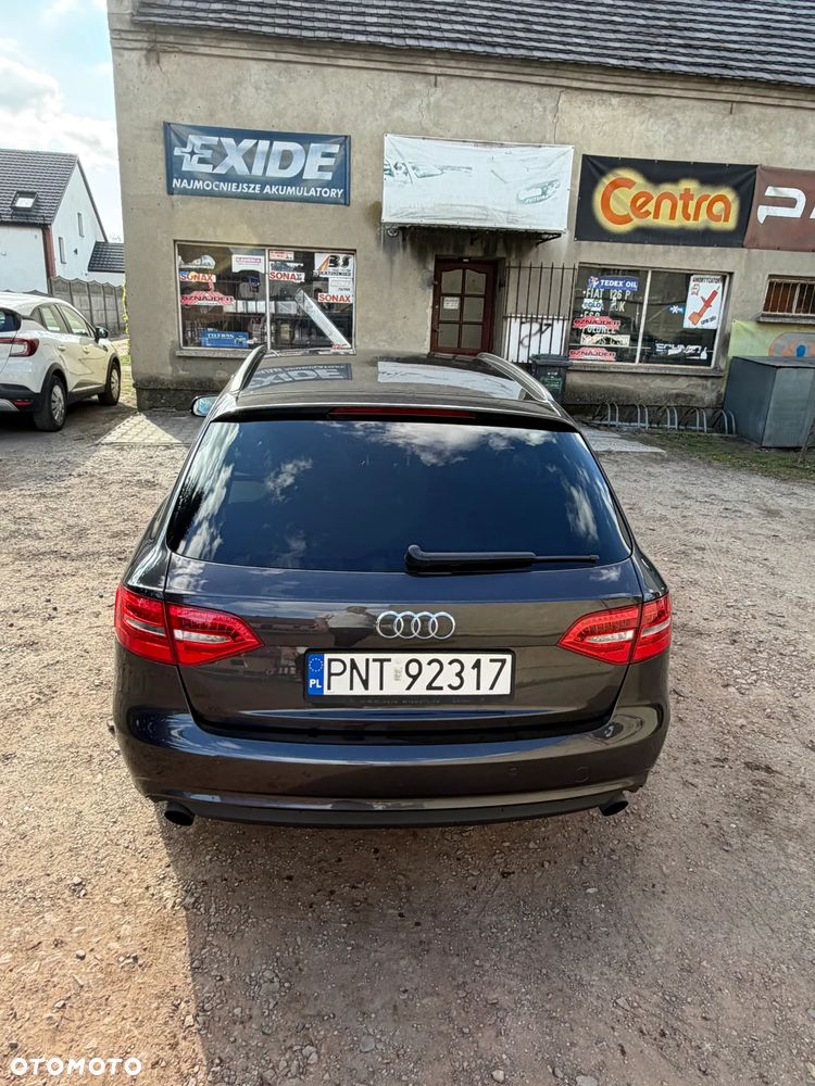 Audi A4 Avant 2.0 TFSI Quattro S tronic - 4