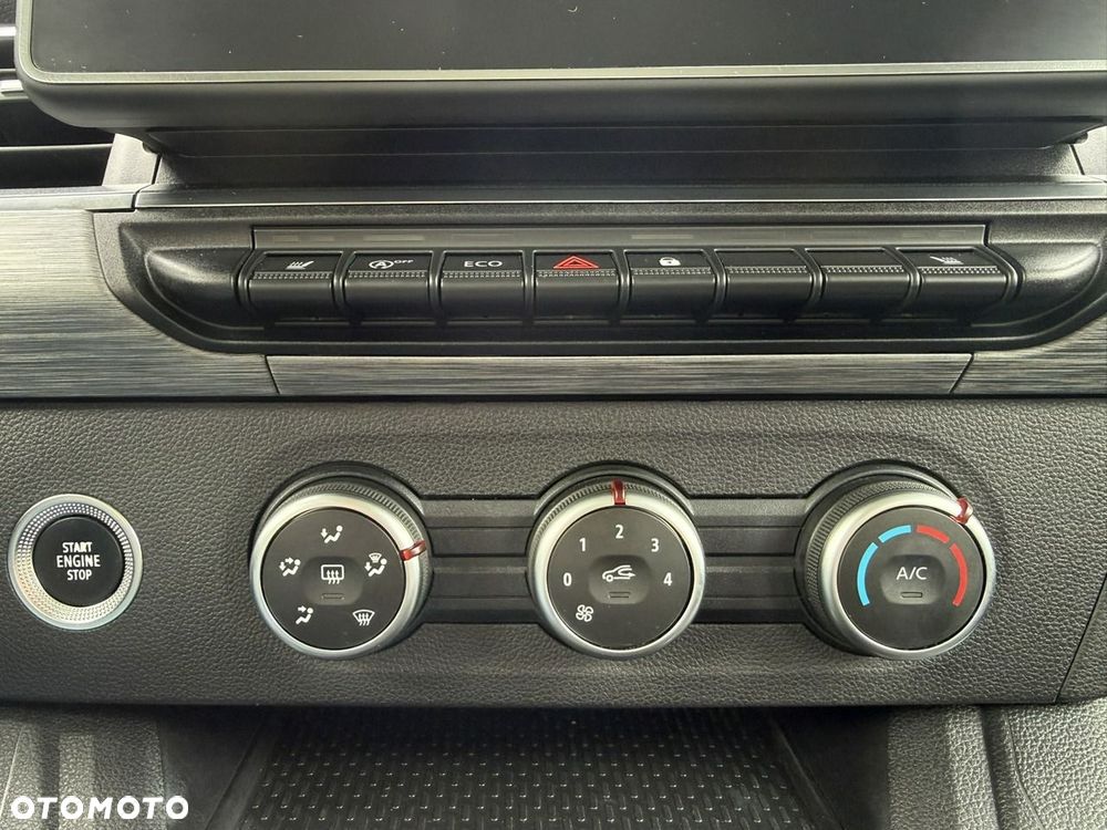 Nissan Townstar - 32