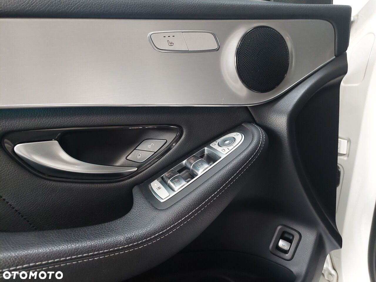Mercedes-Benz GLC 250 4-Matic - 26