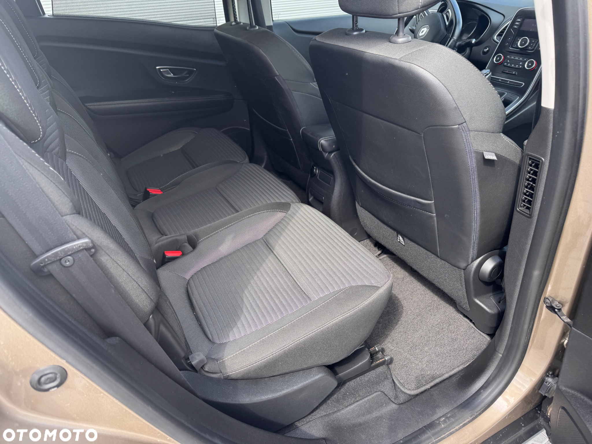 Renault Scenic ENERGY TCe 115 EXPERIENCE - 20