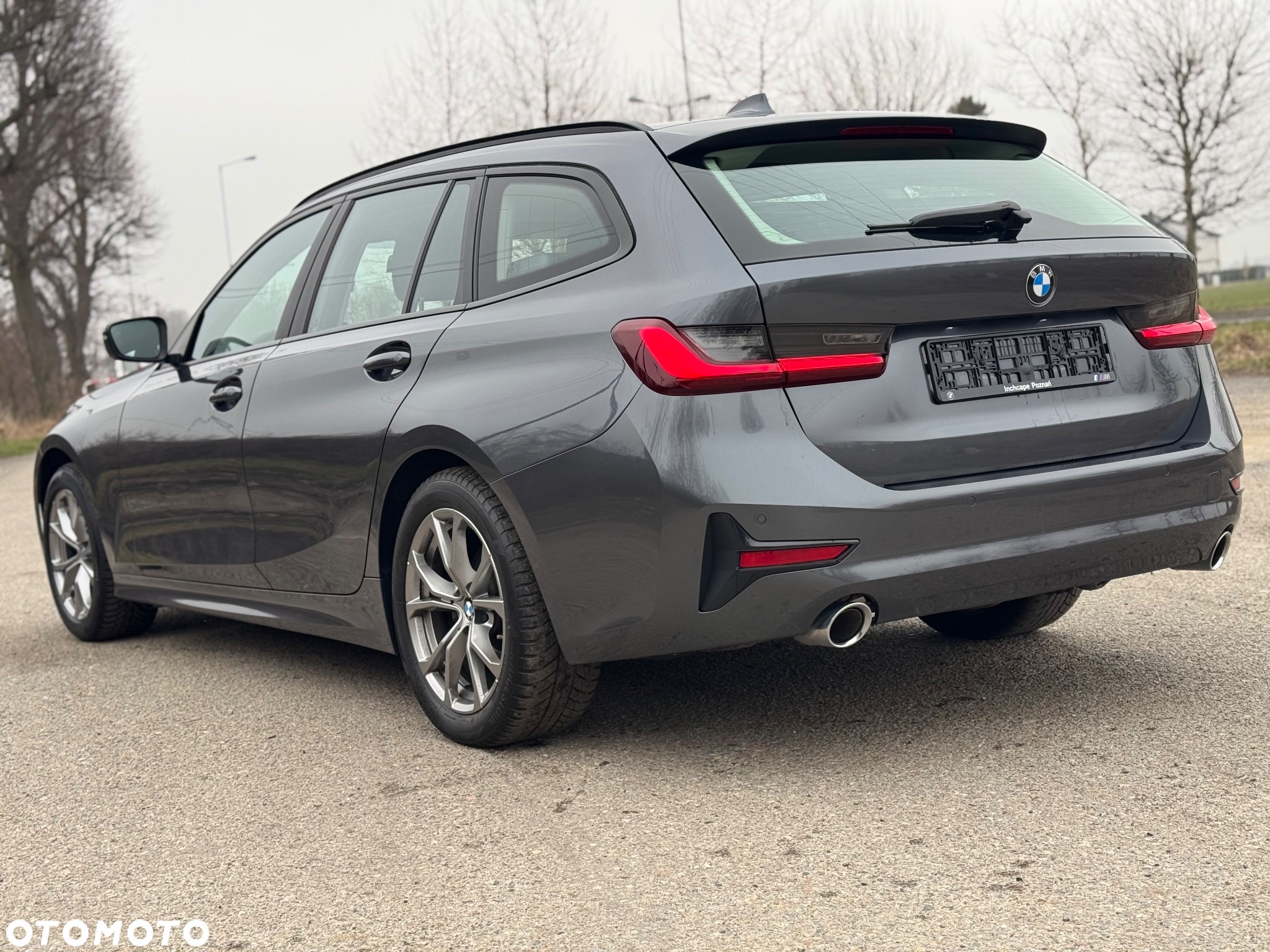 BMW Seria 3 320d Touring xDrive - 14