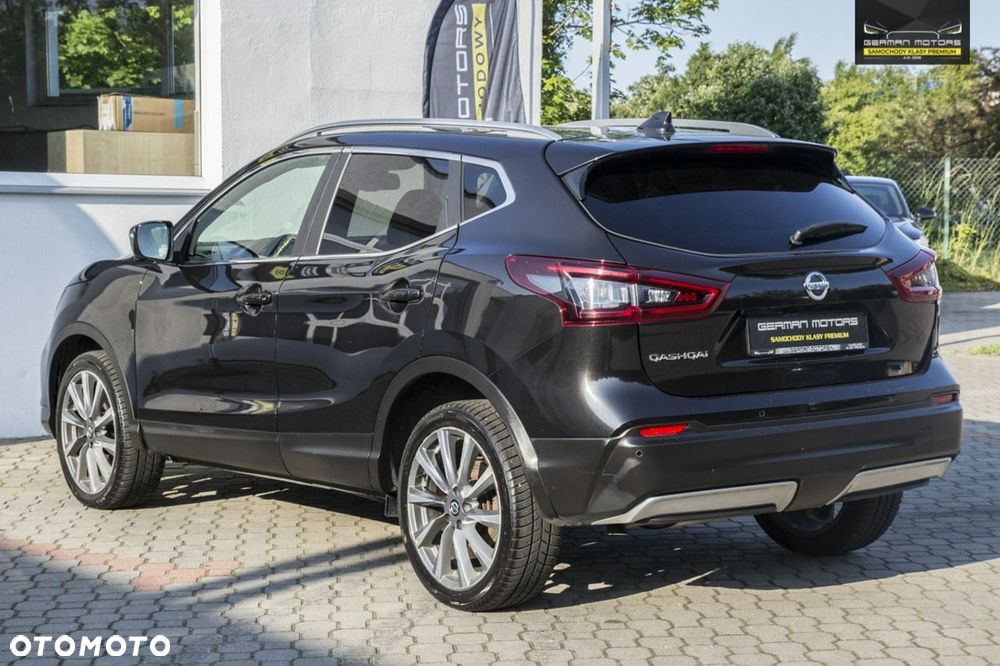Nissan Qashqai 1.3 DIG-T DCT TEKNA - 17