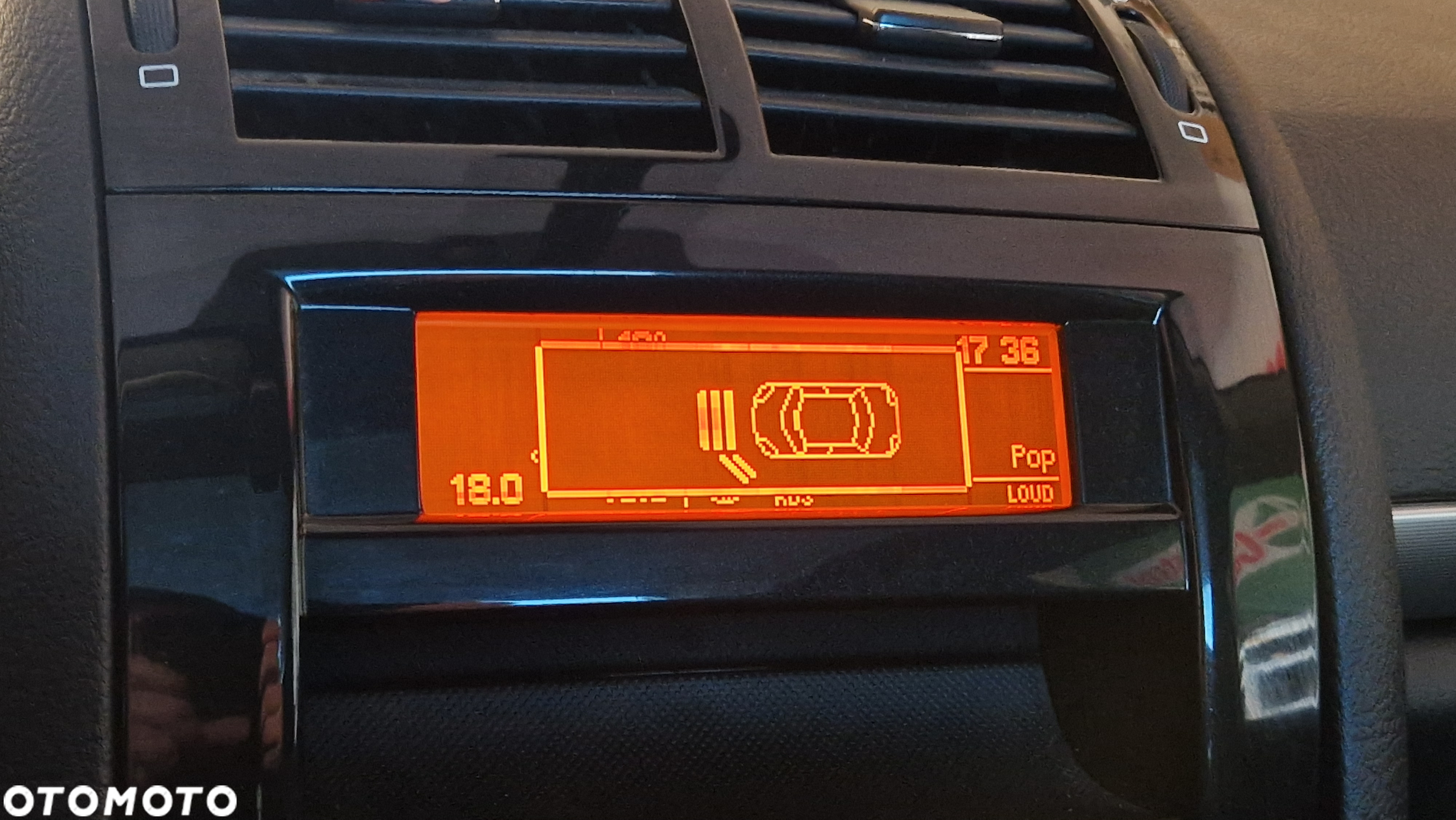 Peugeot 407 2.0 HDI Premium - 28