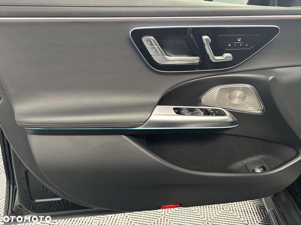 Mercedes-Benz Klasa E 300 de PHEV 4-Matic All-Terrain Avantgarde 9G-Tronic - 11