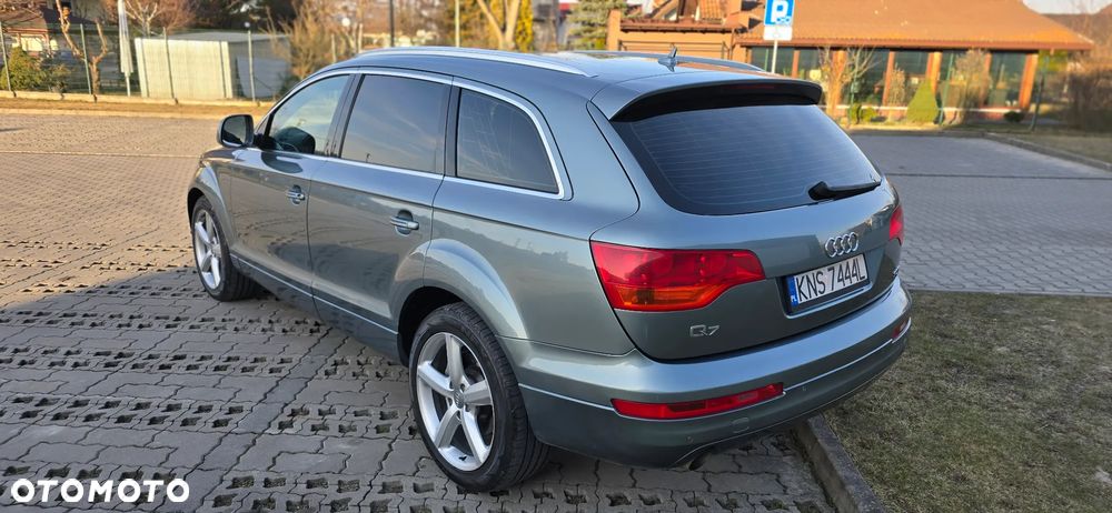 Audi Q7 - 14