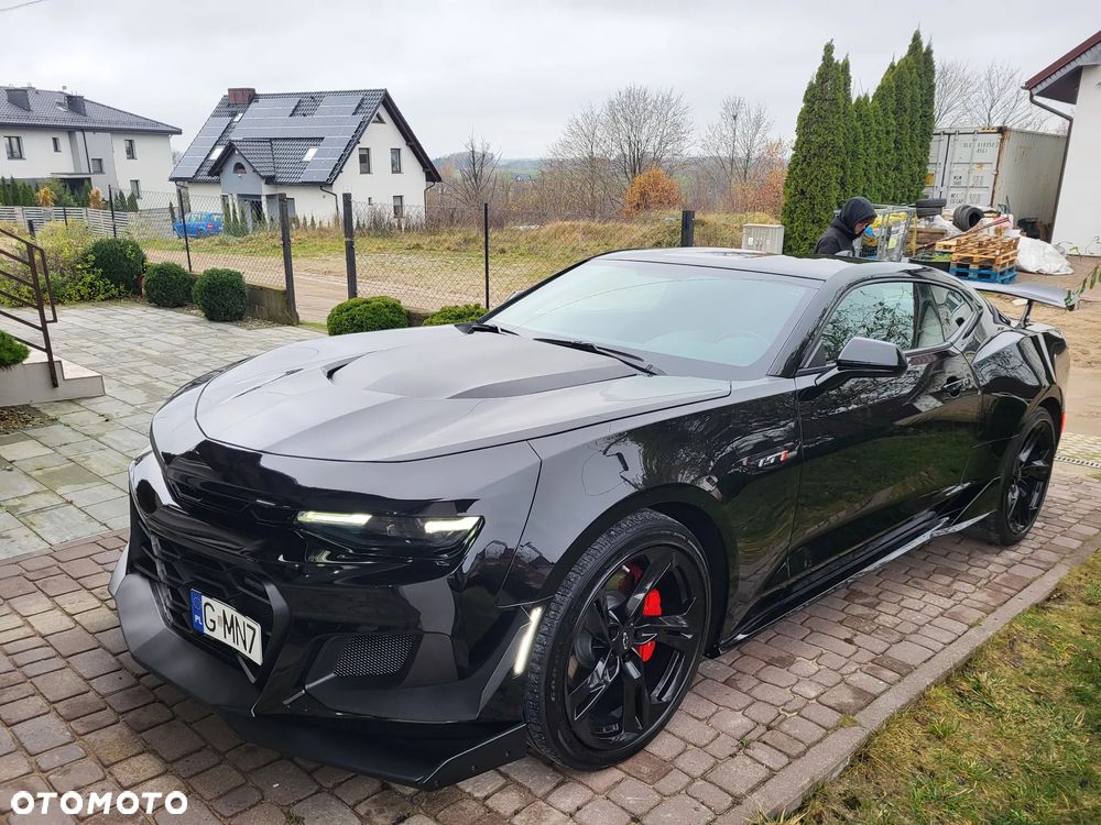 Chevrolet Camaro - 3