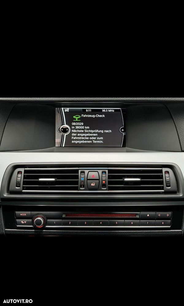 BMW Seria 5 520d - 18