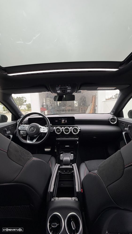 Mercedes-Benz A 250 e AMG Line - 11