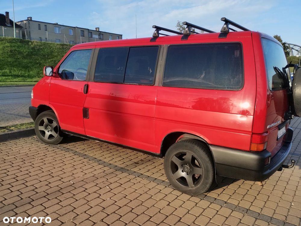 Volkswagen Multivan - 10