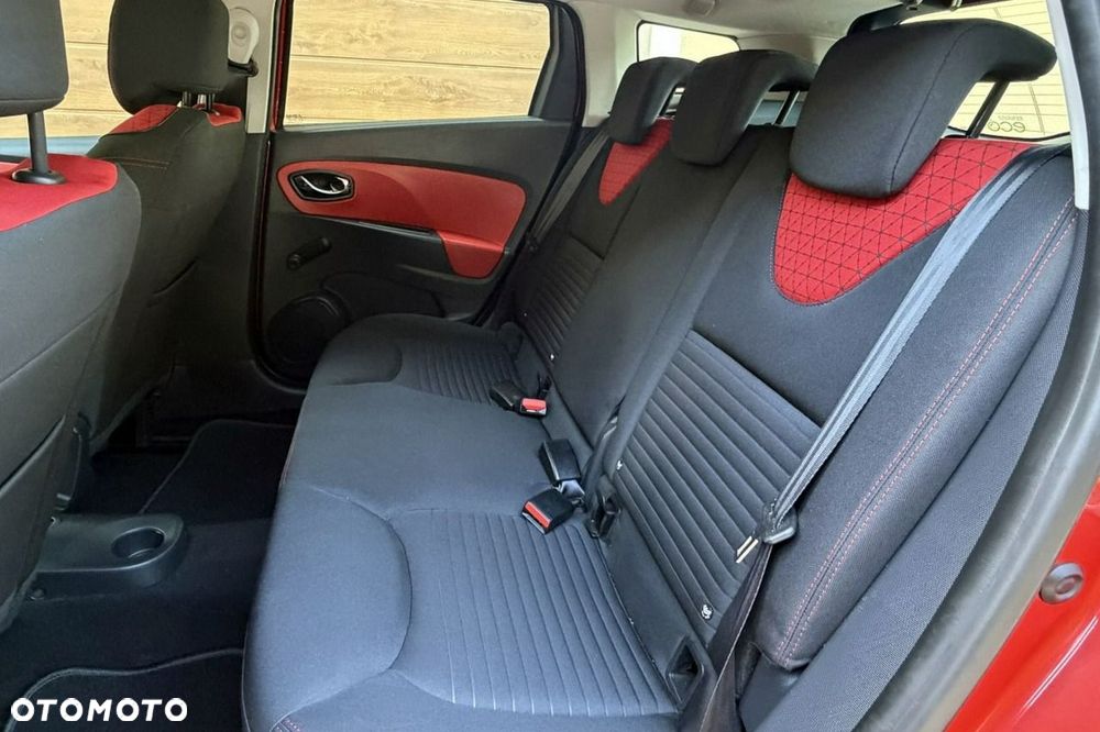 Renault Clio - 17