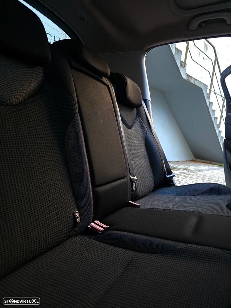 Peugeot 308 1.6 HDi Sport - 57