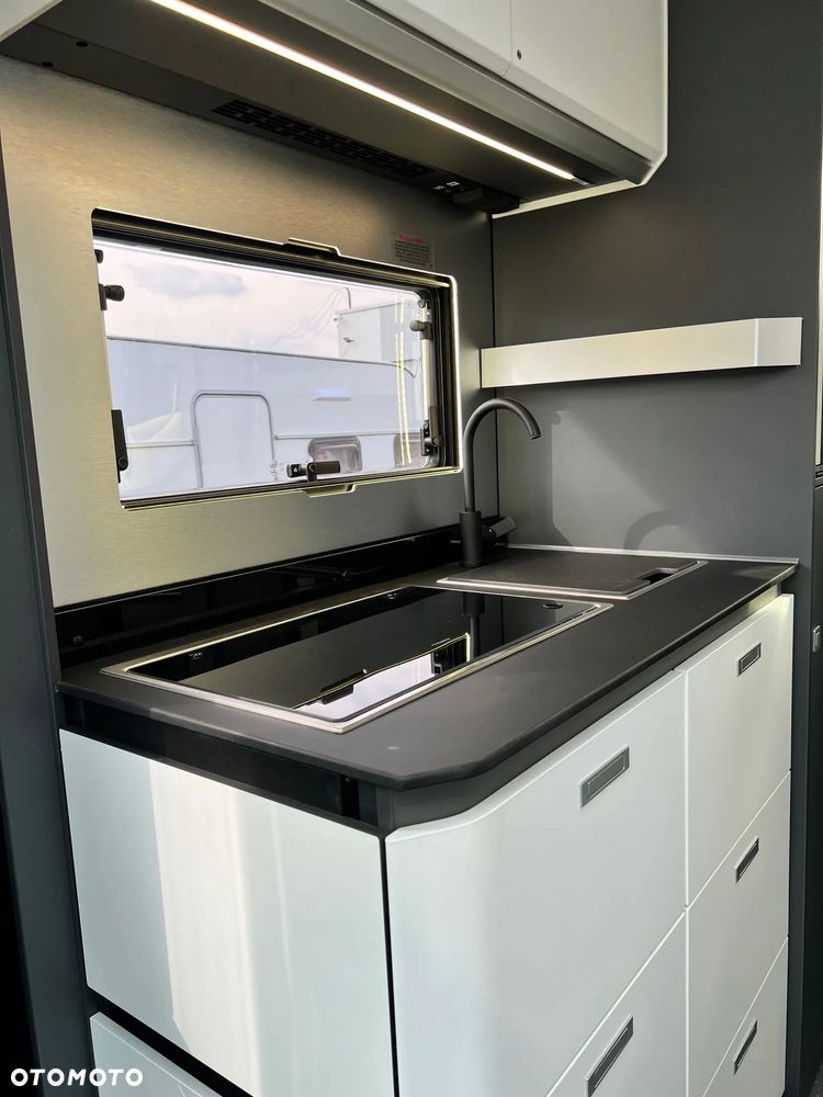 Adria Compact Max SL - 12