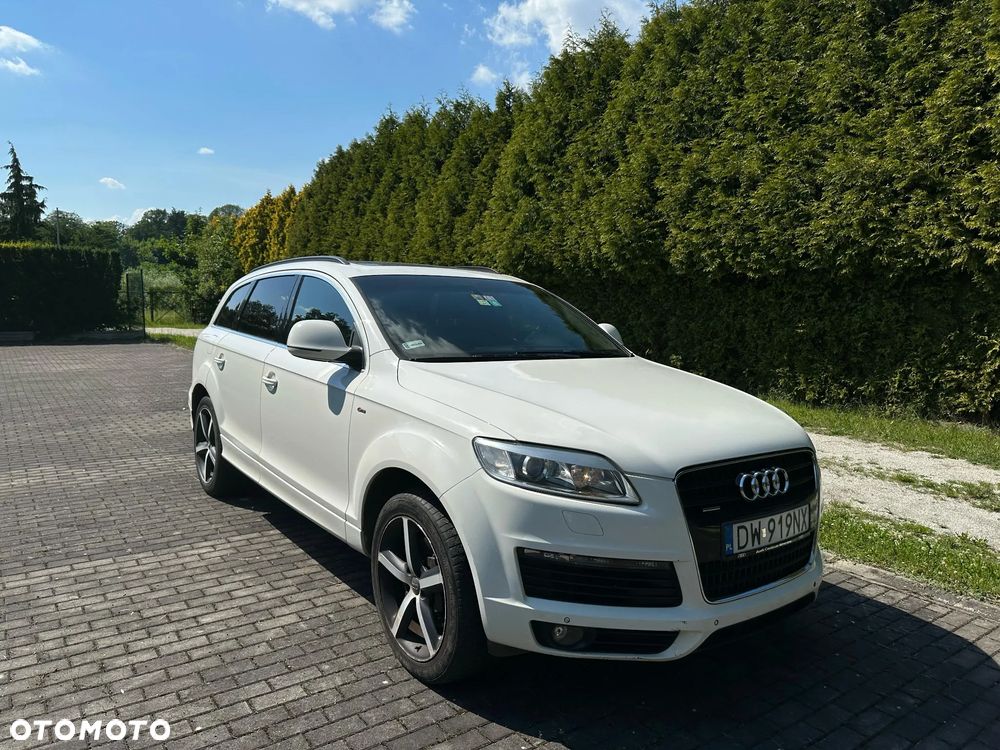 Audi Q7 - 9