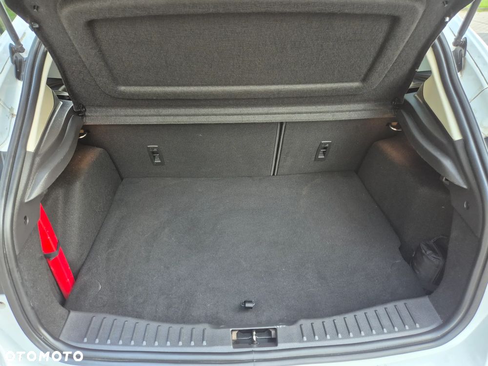Ford Focus 1.0 EcoBoost Start-Stopp-System Ambiente - 39