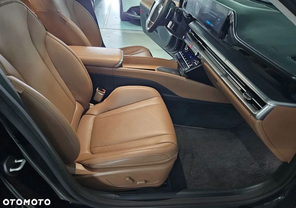 Hyundai Grandeur - 19