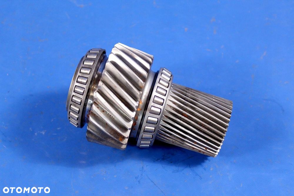 WAŁ WYJŚCIOWY REDUKTORA MERCEDES W221 722.962 - 3