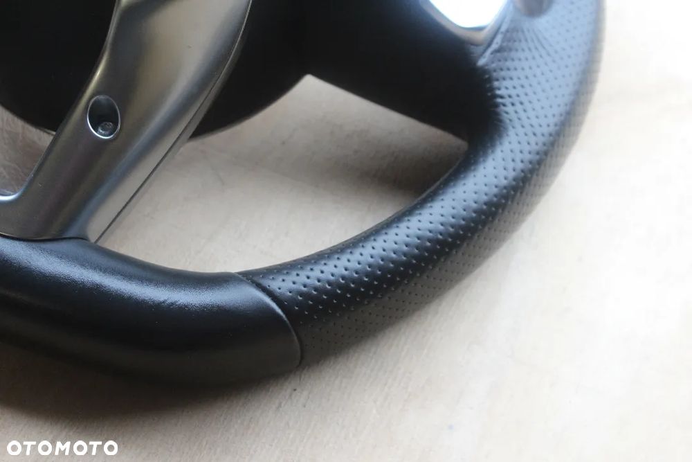 KIEROWNICA MULTIFUNKCJA SKÓRA ŁOPATKI MERCEDES W213 A0004606203 2018 - 18