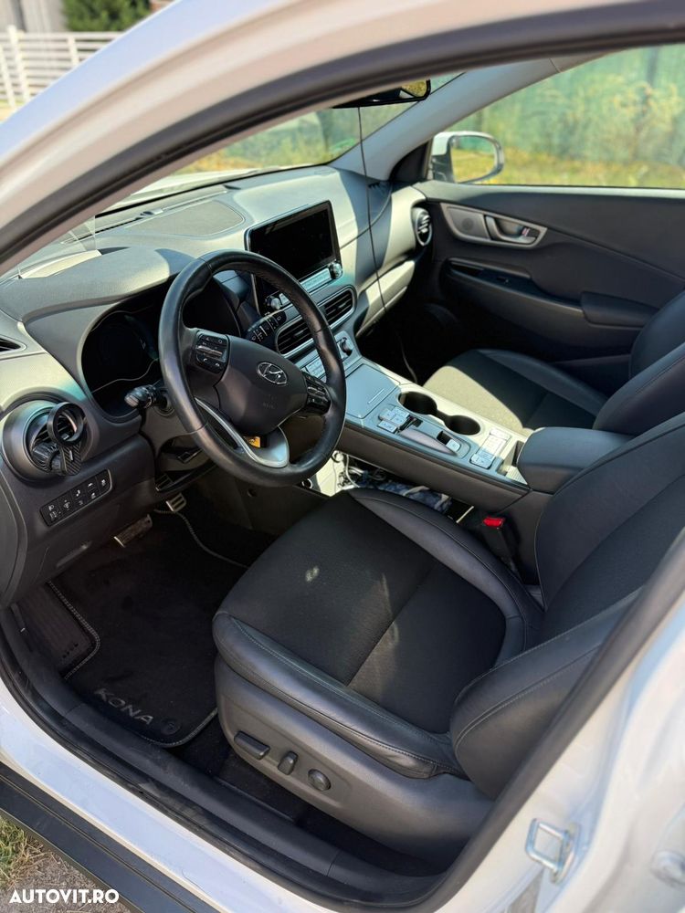 Hyundai KONA 204CP Luxury+ - 9