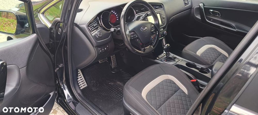 Kia Ceed 1.6 CRDi 136 DCT ISG GT Line - 19