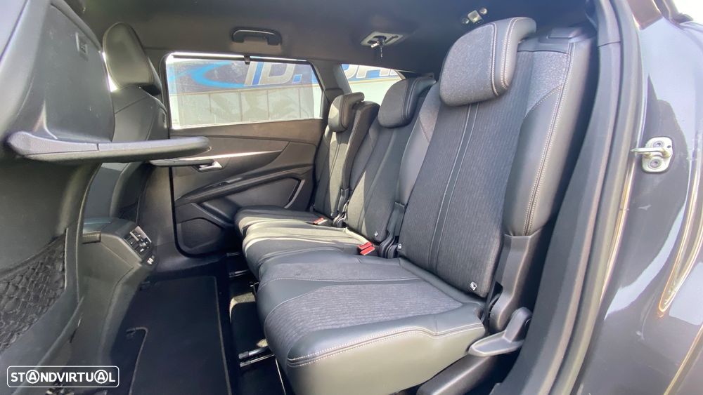 Peugeot 5008 1.5 BlueHDi GT Line EAT8 - 27