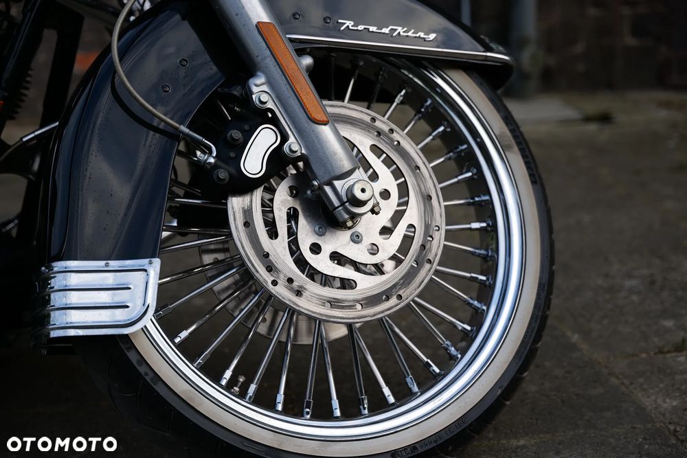 Harley-Davidson Touring Road King - 7
